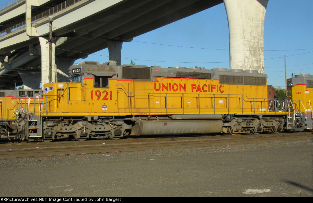 UP 1921 SD40N